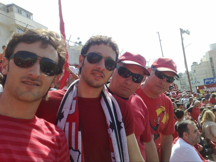 y6